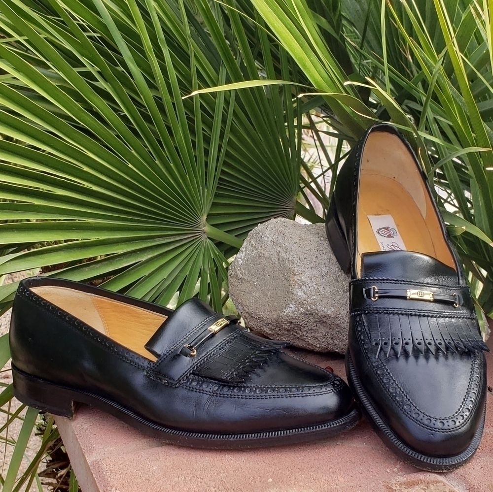 RARE VINTAGE GUCCI 🇮🇹 LOAFERS - Picture 2 of 14